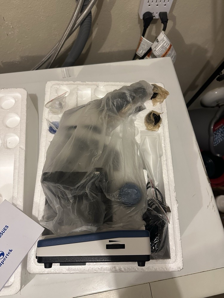 AmScope B120 Binocular Compound Microscope 40X–1000X