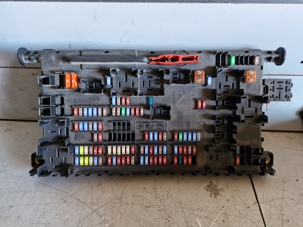 Daf Xf Fuse Box 1925270