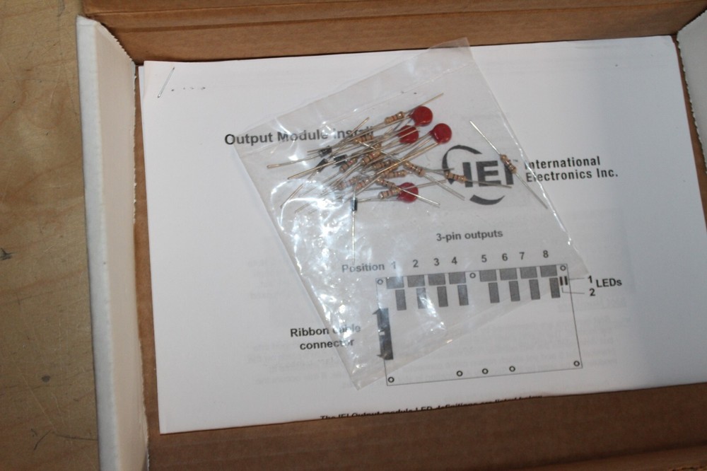 IEI 0580120 eMerge Output Module 8 Input / Output ~ NEW ~ (o)
