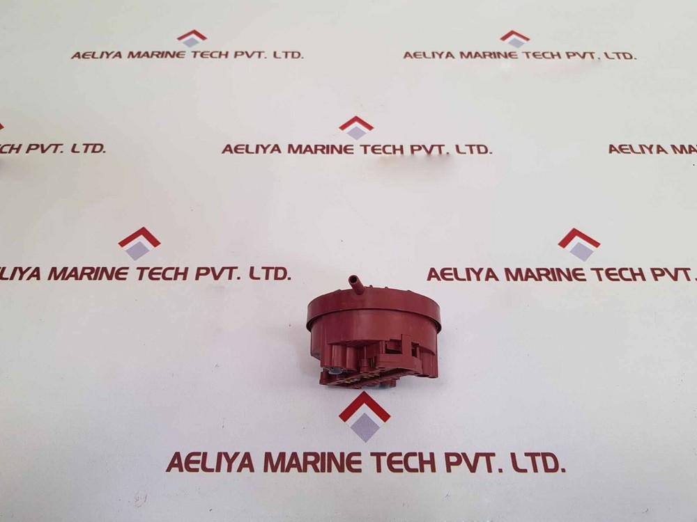 EMZ 39.0323 C Pressure Switch
