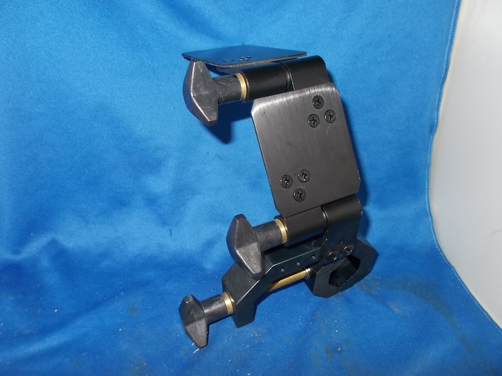 MULTI-USE YOKE MOUNT