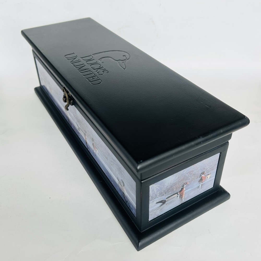 Ducks Unlimited Wine Bottle Gift Box Bar Set