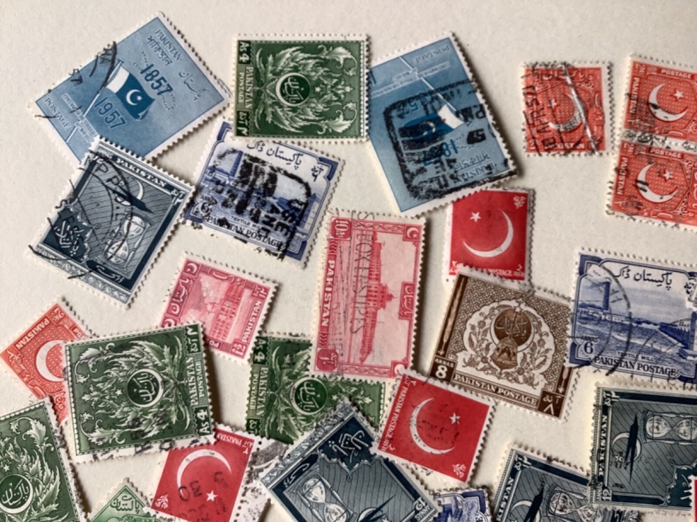 Pakistan stamps Ref A2732