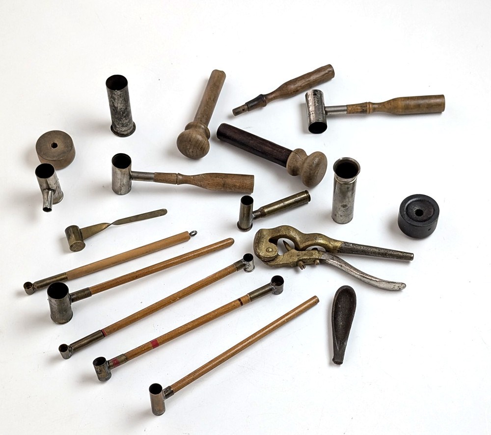 Antique black powder reloading / muzzleloading tool lot.