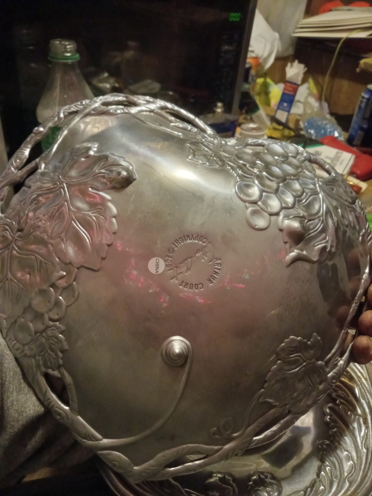 silver dishwear