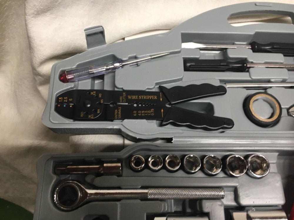 Emergency Roadside Safety Deluxe Tool Kit 32 piece