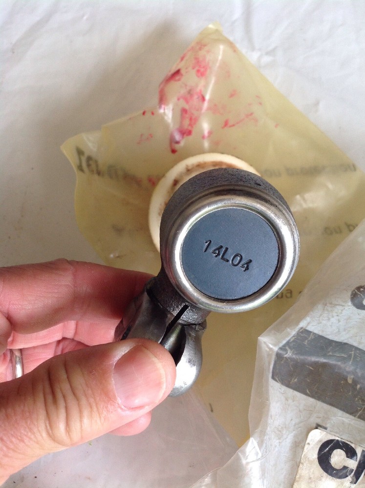 Track Rod, End Assembly, Part # C5NN3A302B: NOS