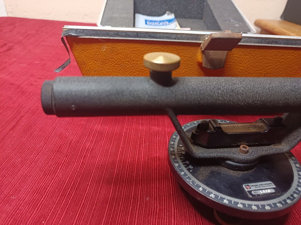 Berger Instruments 110C Service Dumpy Level With Case, Accessories & Manual