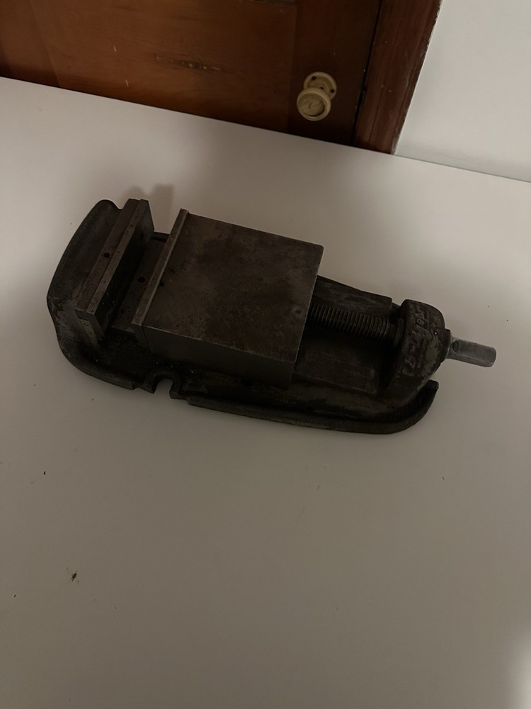 BRIDGEPORT STYLE MILLING MACHINE VISE