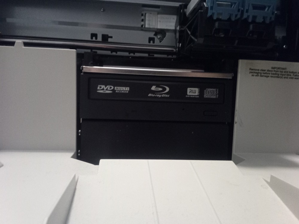 Primera BravoXi CD DVD Duplicator