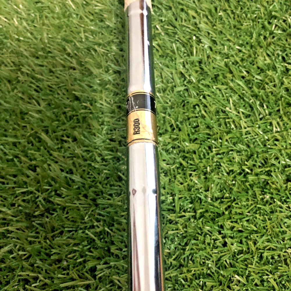 Dynamic Gold r300 Steel 7-iron Shaft .37" Parallel Tip Regular-Flex