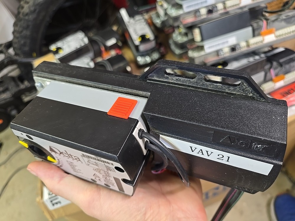 Delta controls DVCV304 271591 VAV controller