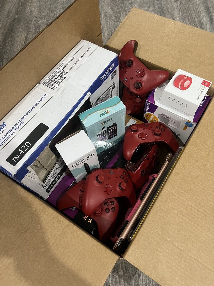 mixed lot of electronics