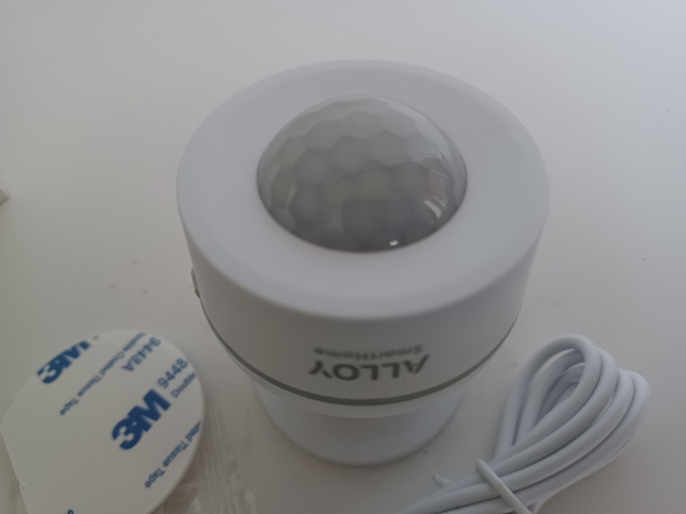 Alloy Motion Sensor 5 In 1 Z-Wave Plus