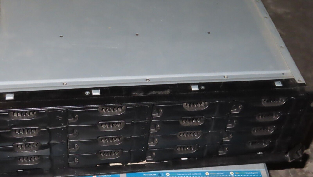 Dell Equallogic PS3000 iSCSI SAN Storage Array 16 SAS 15k Controller w/ HHD