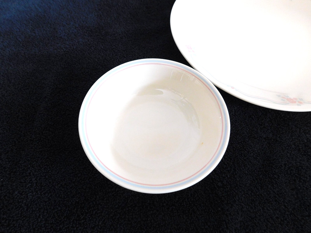 Corelle English Breakfast 16 Pieces Table Dinner Setting for 4 People