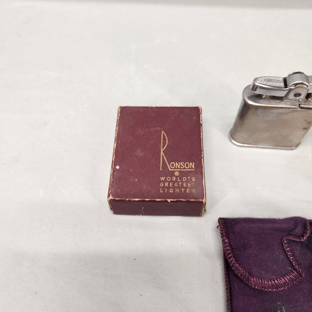 Vintage Ronson Whirlwind Lighter Silver Tone With Box