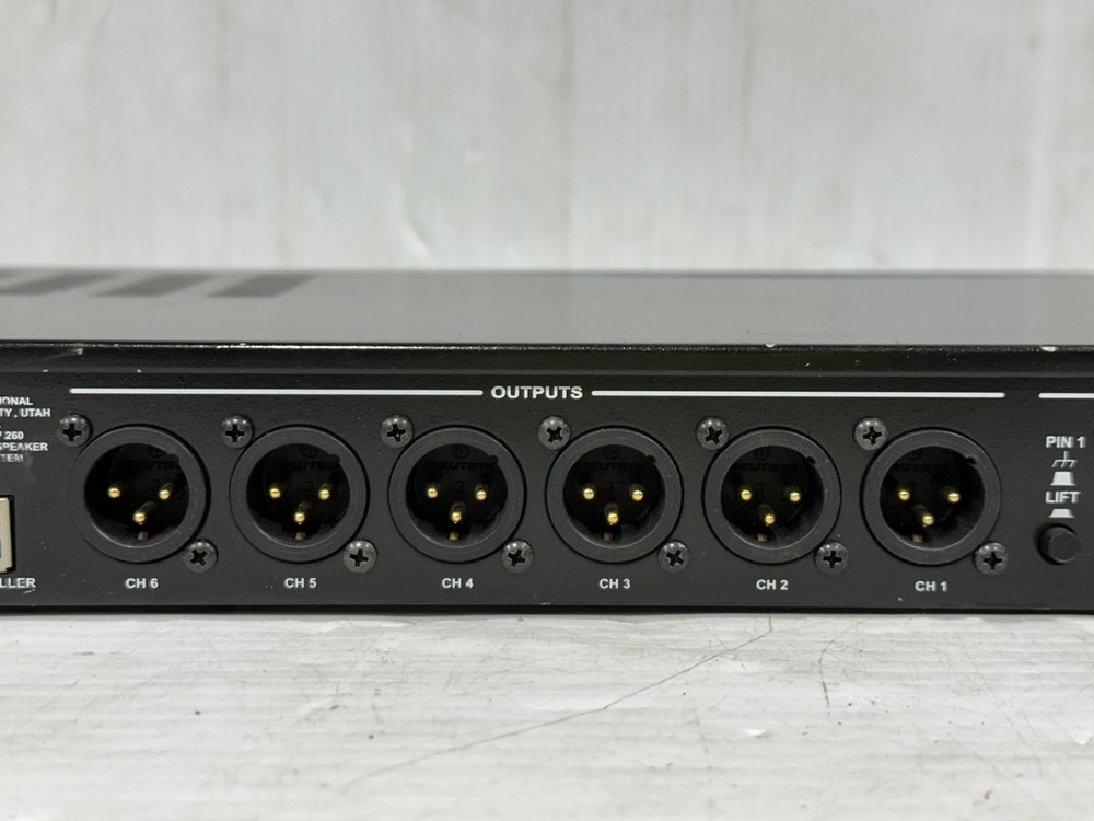 DBX Drive Rack 260 Complete Equalizer & Speaker Management System #7461 (THS)
