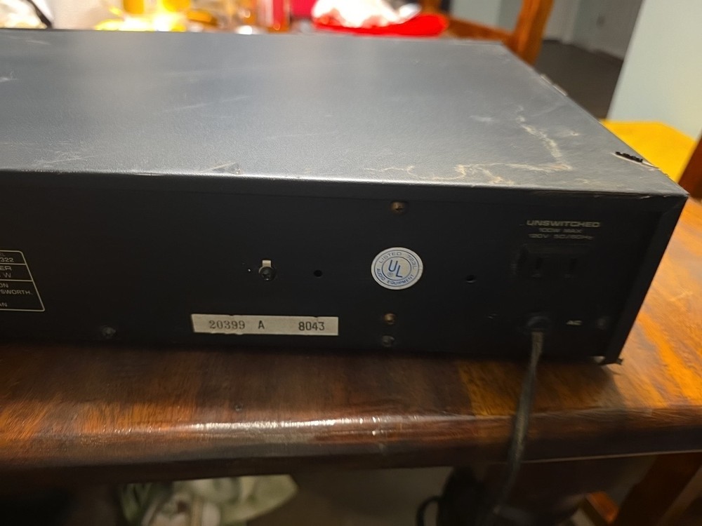 Fisher Graphic Equalizer EQ-2322