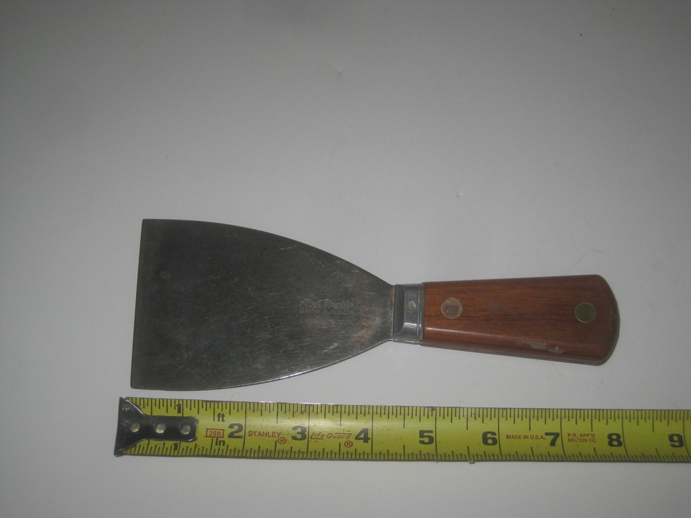Vintage RED DEVIL 3" Putty Knife / Scraper / PI-3F