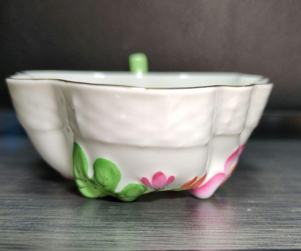 HEREND KITTY Spring Buda Bacony Sugar Bowl Tulip