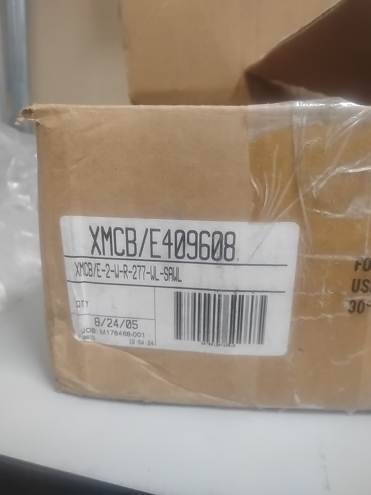 NEW KENALL XMCB/E409608 Red Letter Exit Sign. New