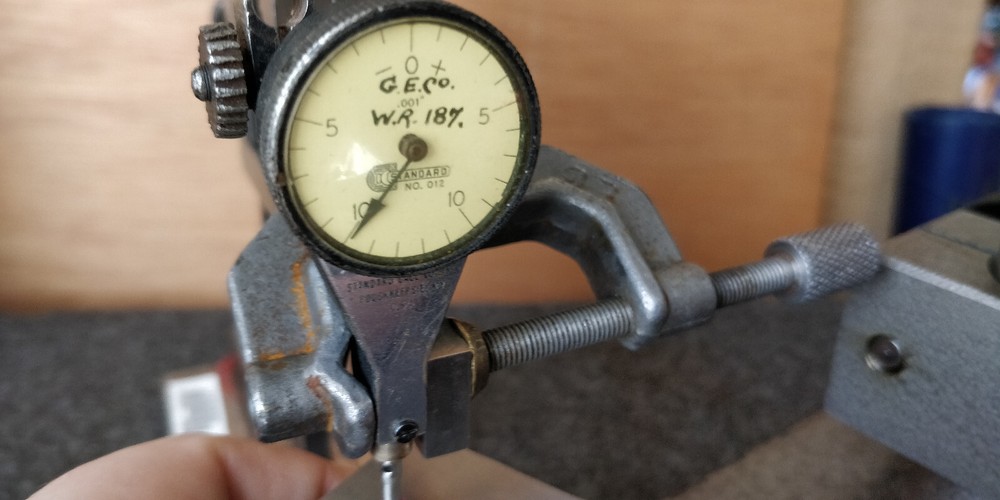 TESTED Dial Indicator: .001"- Standard Gage USA #012