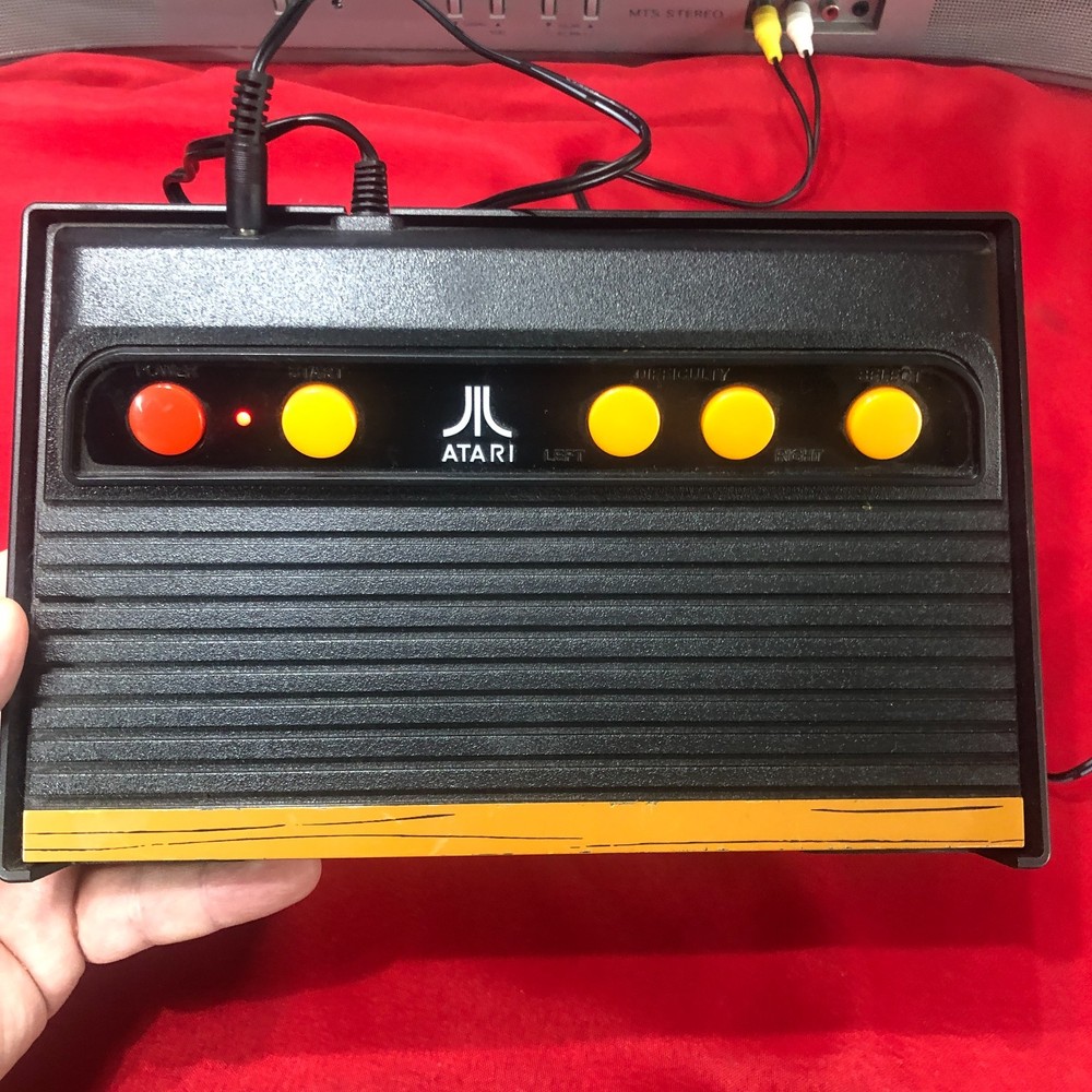 Atari Flashback 4 game console 75 games 2 controllers - VIDEO OF IT WORKING!