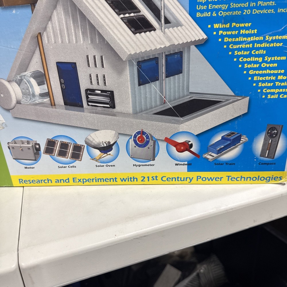 Thames & Kosmos Power House