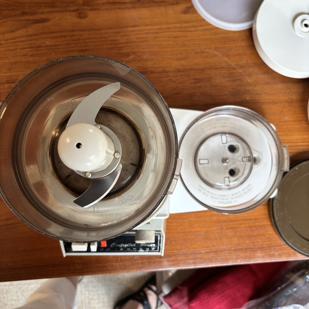 Vintage Oster 10-speed Regency Kitchen Center Blender, Mixer, Processor!