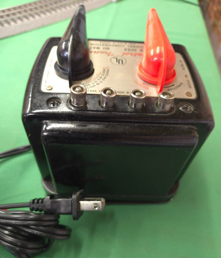 LIONEL MULTI-CONTROL TRANSFORMER 1033 90 WATT REFURBISHED