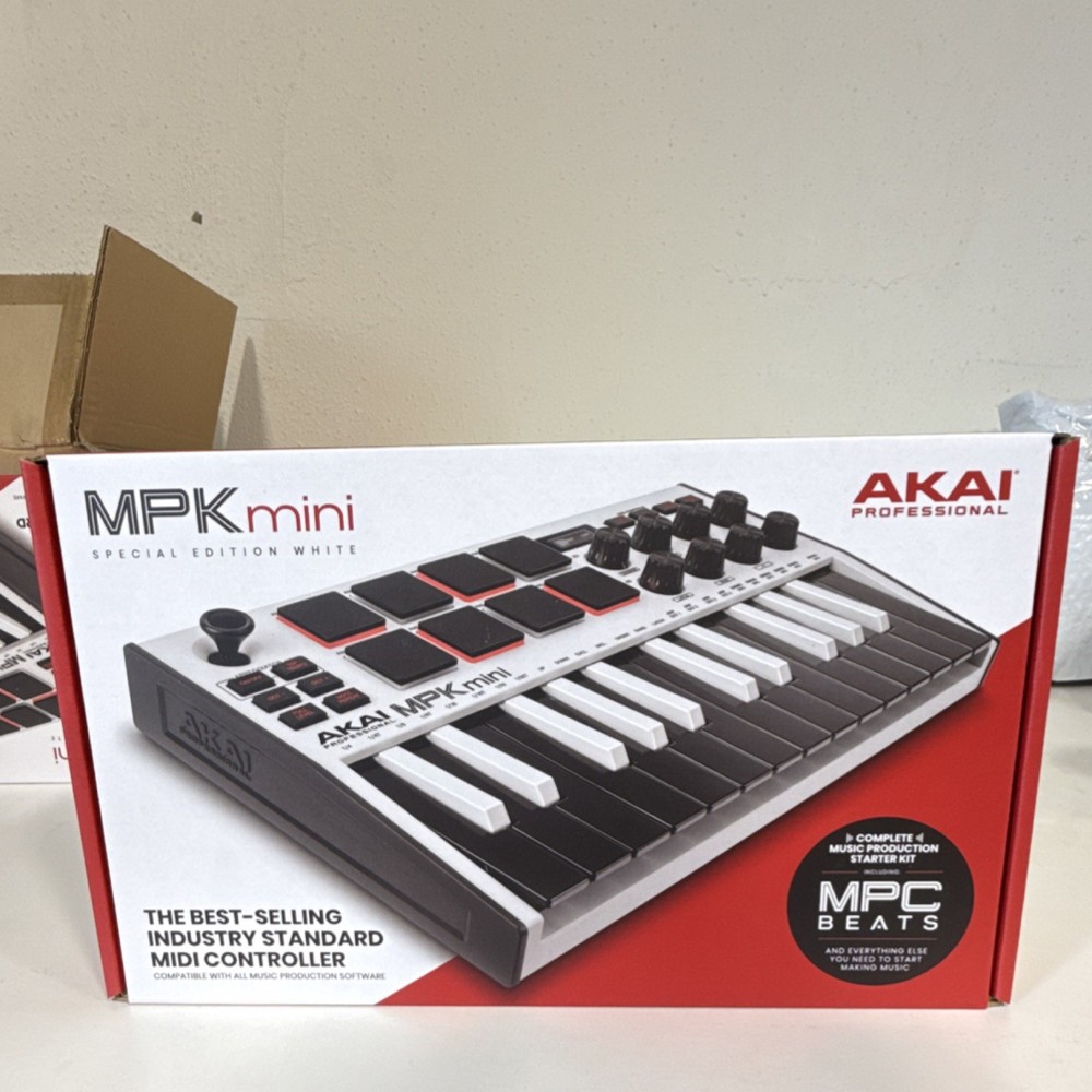 Akai MPK mini Special Edition White Keyboard Controller 25 Synth Keys USB