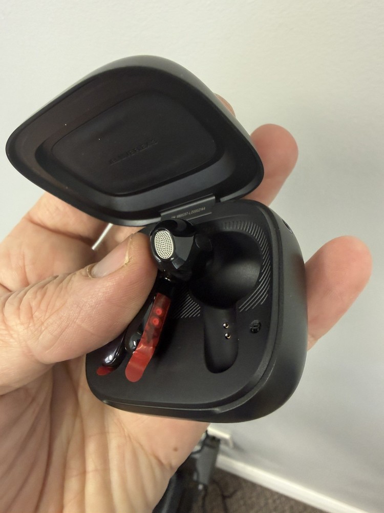 JBL Launch Live Flex 3