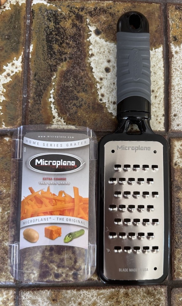MICROPLANE THE ORIGINAL EXTRA COARSE Grater