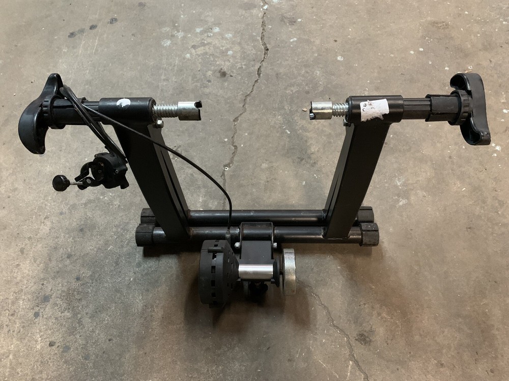 Bicycle Magnetic Trainer
