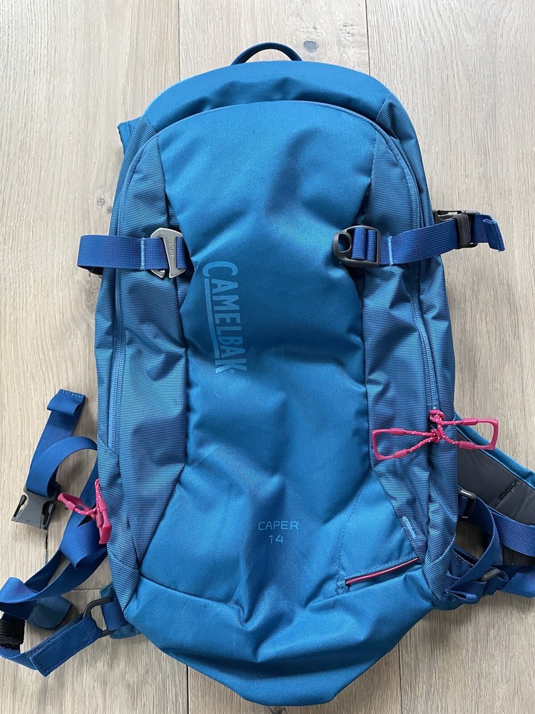 Camebak Caper 14 With Water Bladder, Blue