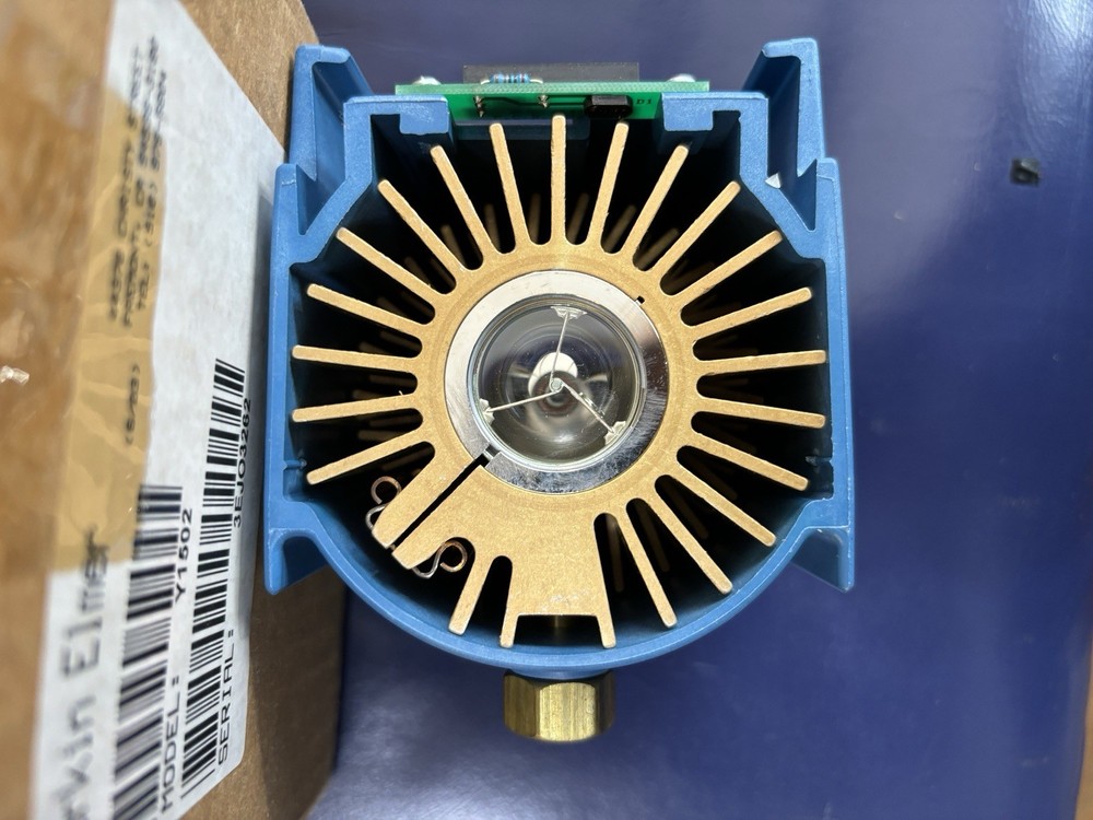 Perkin Elmer Y1502 Light