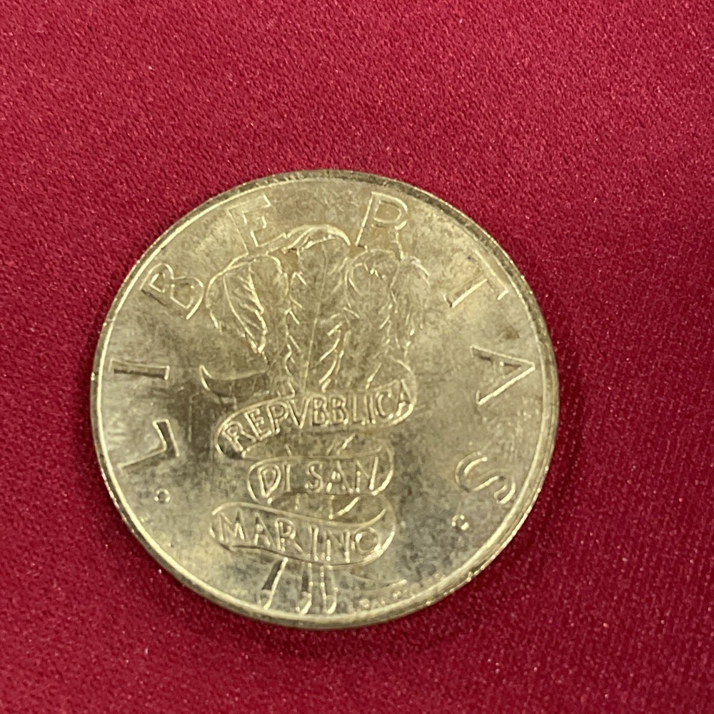 San Marino 200 Lire 1995 Coin