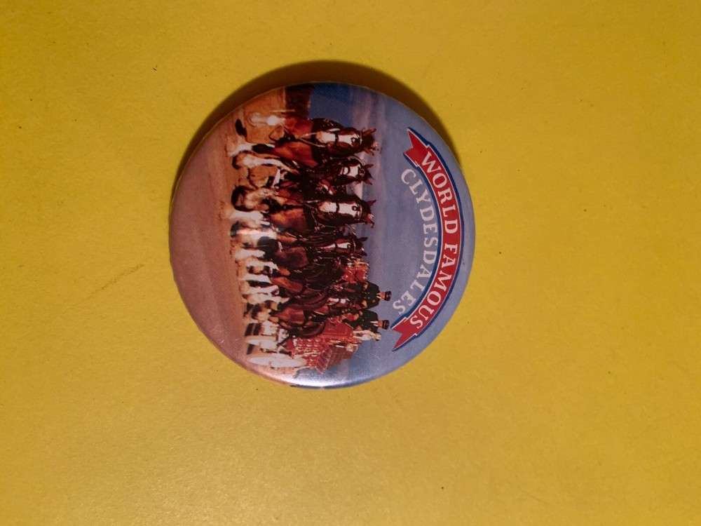 TWO  DIFFERENT  VINTAGE  BUDWEISER  CLYDESDALE  PINBACK PINS