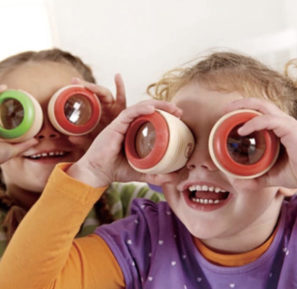 Hape Eye Spies (1 Pair), Assorted Colors, E1003