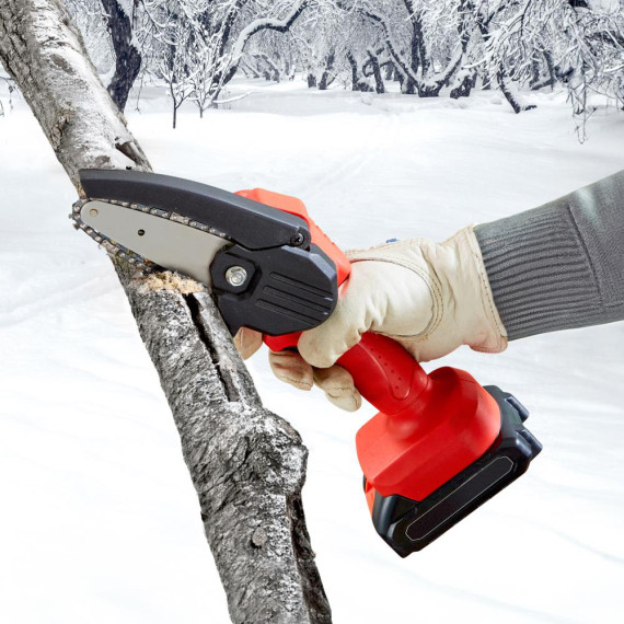 Hammacher Schlemmer 21V Mini 4" Cordless Chainsaw