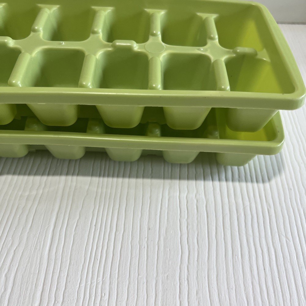 Lime Green Ice Cube Trays︱ Stack ︱Set of 2︱Vintage︱Tray︱