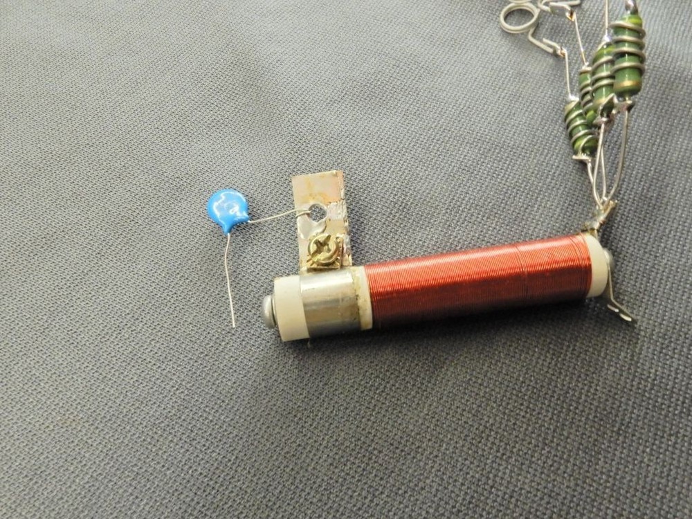 Palomar 300A final stage plate choke with parasitics and spring clips