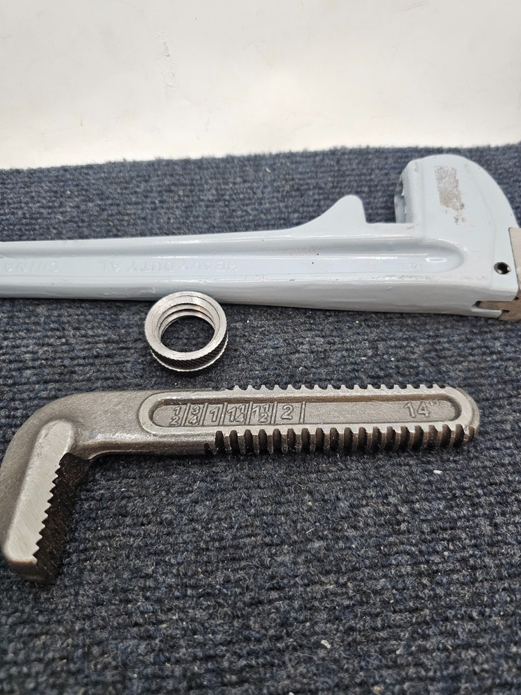 Adjustable Pipe Wrench 14" Heavy Duty Drop Forge Plumbing Tools