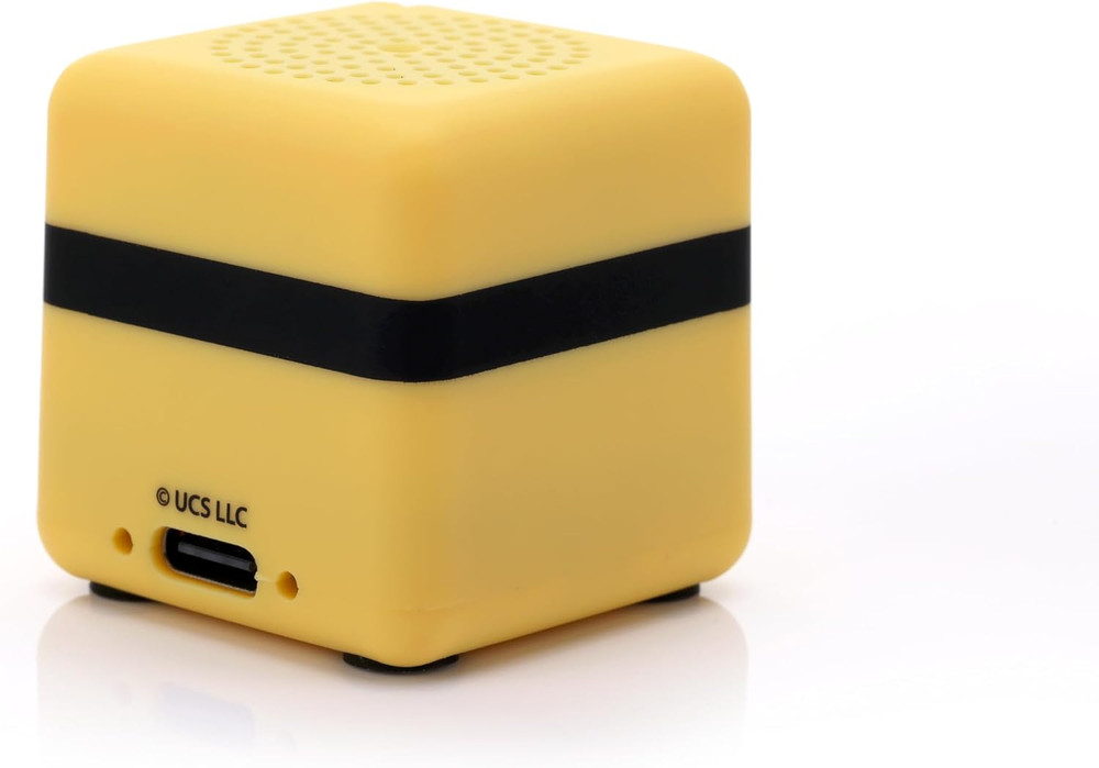 Universal: Minions - Bitty Box 1.3 Inch Keychain Bluetooth Speaker