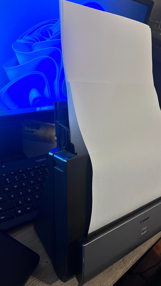 Canon Document Scanner imageFORMULA DR-C125 W/ AC Adapter