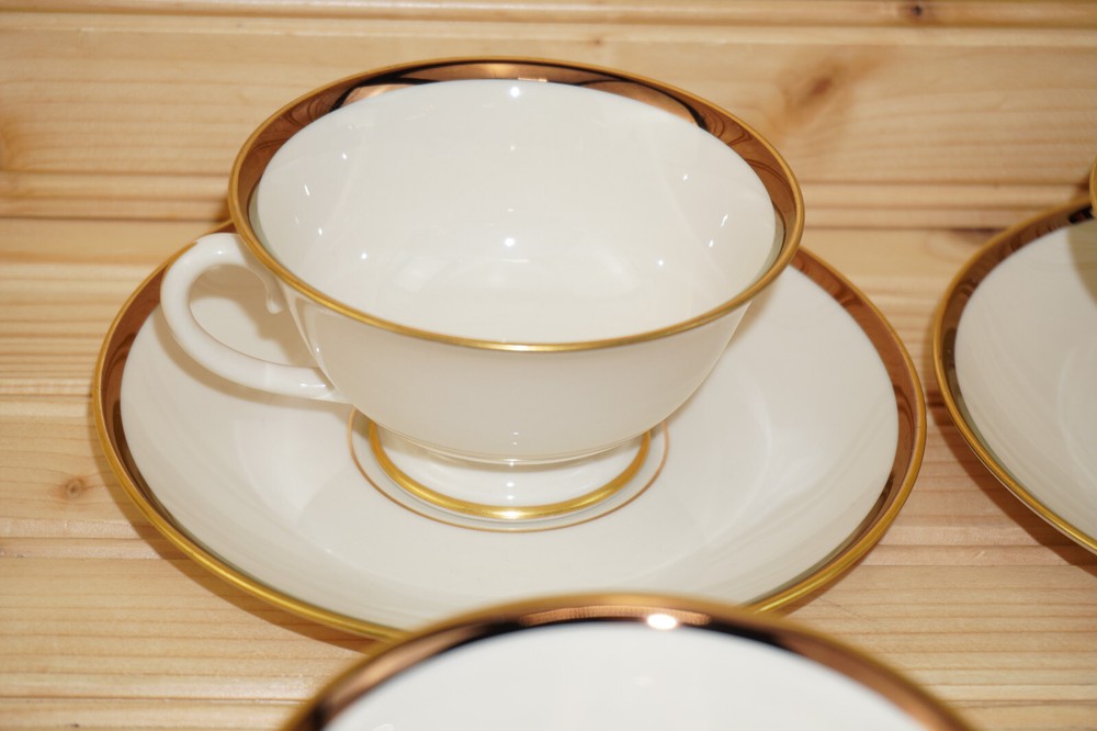 Franciscan Sunset (4) Cup & Saucer SETS (B33)