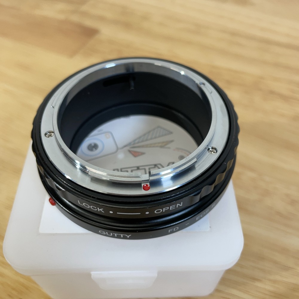 Gutty Lens Mount Adapter -- FD-EOS R