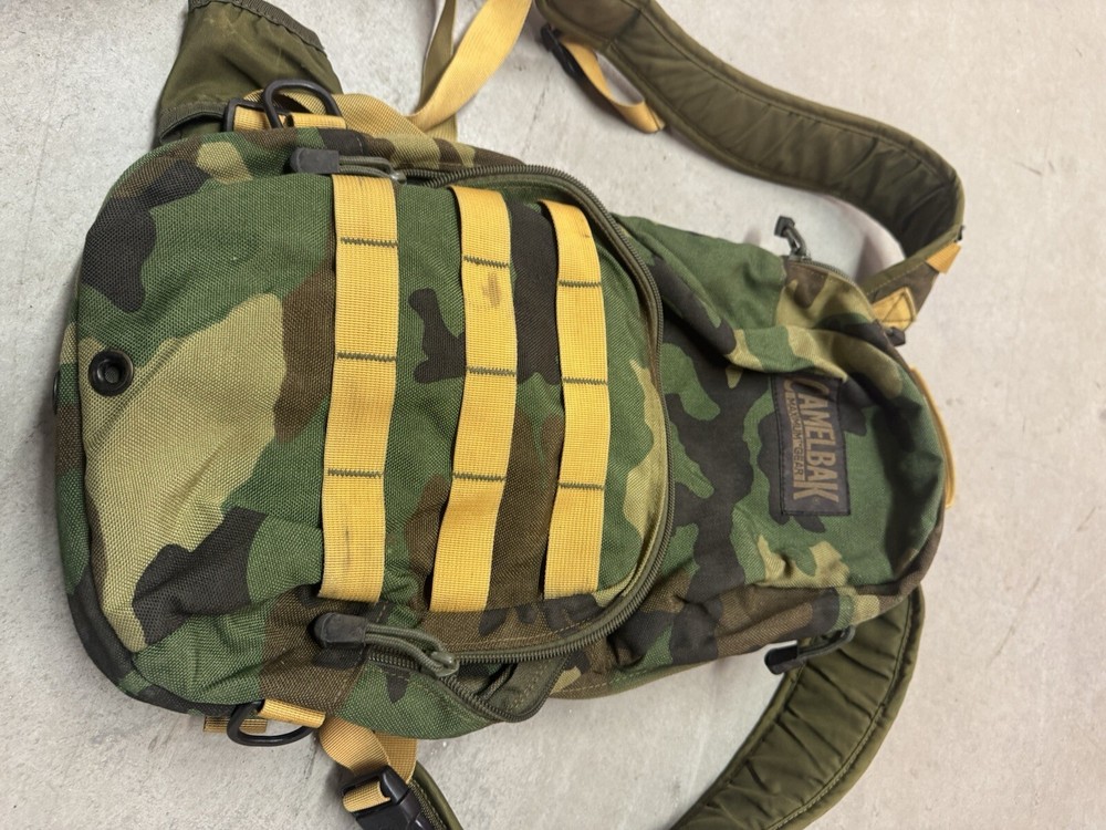 CamelBak Maximum Gear hydration pack military