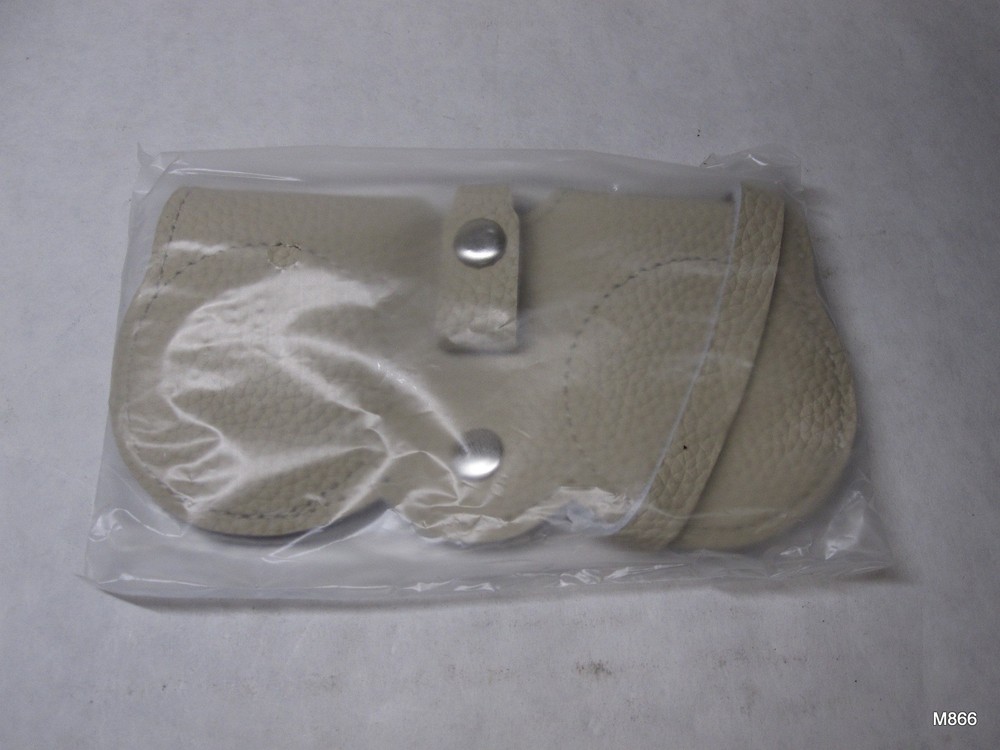 Single VTLASK Beige Soft Leather Glasses Case